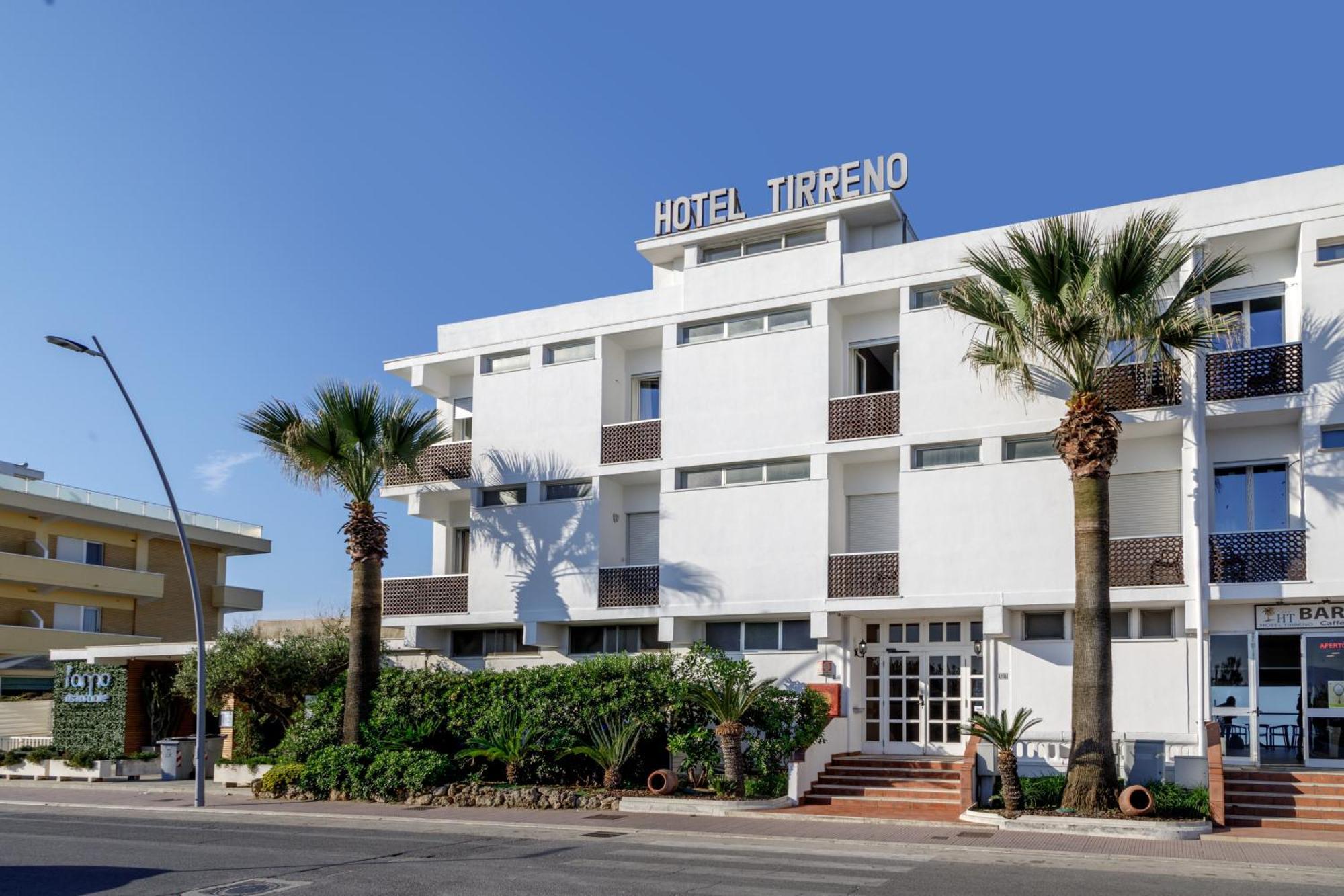Hotel Tirreno Latina Exteriér fotografie